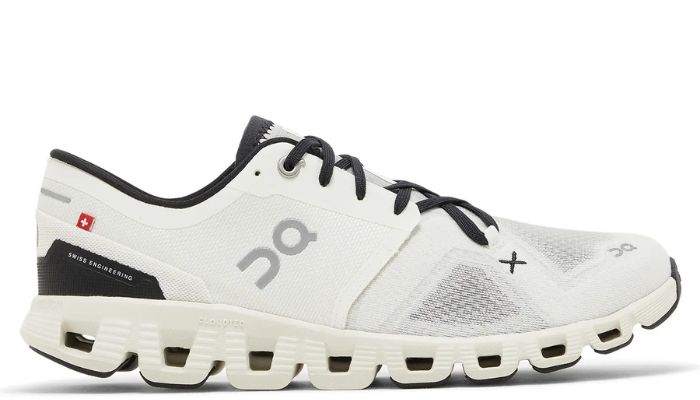 On Cloud X 3 'White Black' (Unisex)
